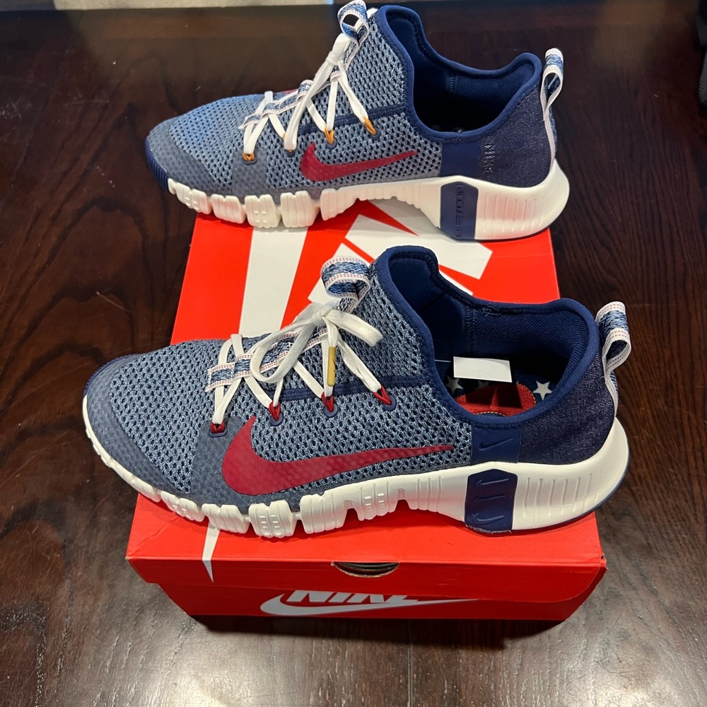 burgundy and gold nike shoes